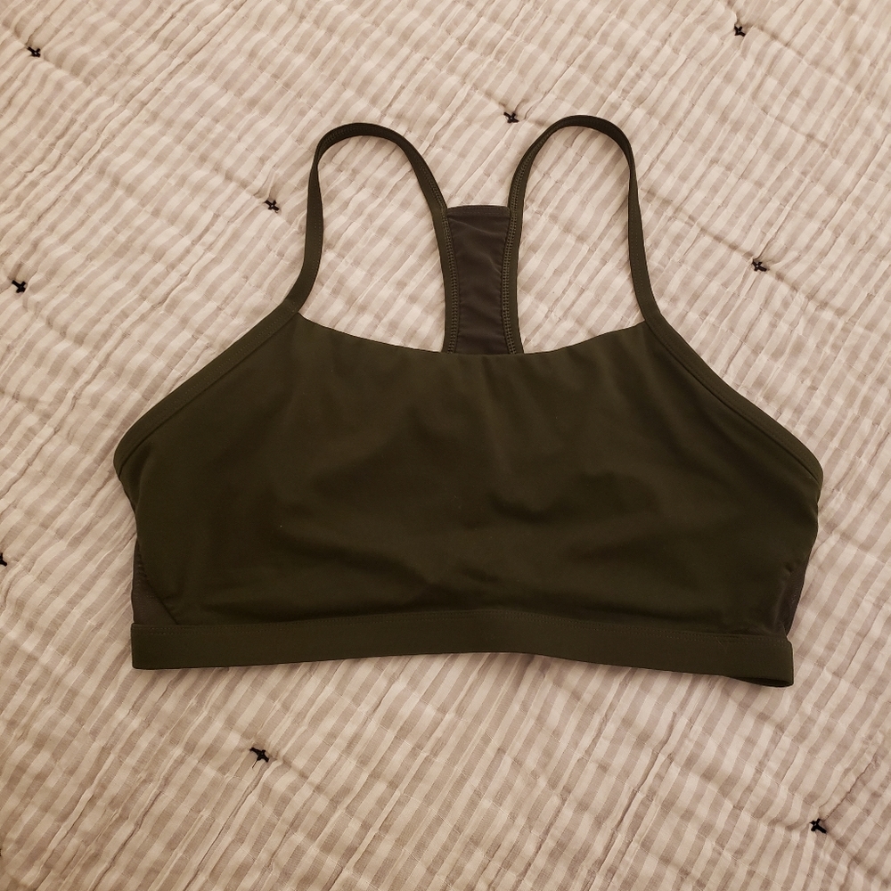 💚 Fabletics Sports Bra 💚